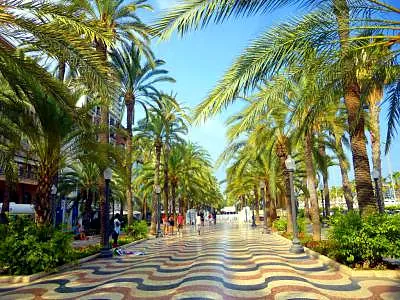 Explanada de España (Spanish Promenade), a promenade in Alicante, Spain