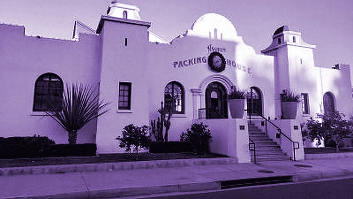 Anaheim, United States — panoramic view of Packing District and Packing House Food Hall