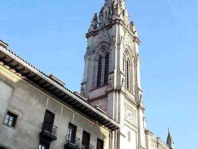 Catedral de Santiago (Santiago Cathedral), a cathedral in Bilbao, Spain