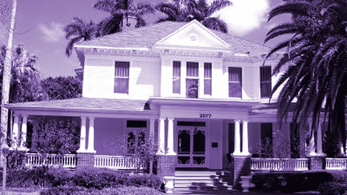 Fort Myers, United States — panoramic view of Gilmer Heitman House