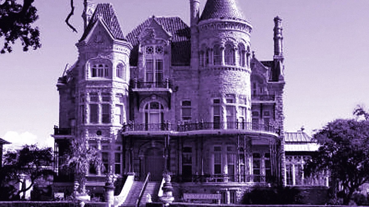 Galveston, United States — panoramic view of Bishop's Palace