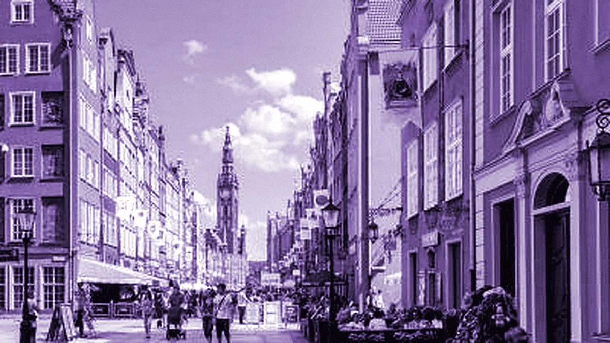 Gdańsk, Poland — panoramic view of Long Street
