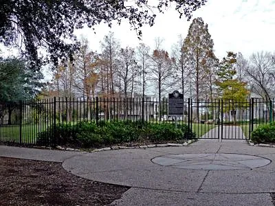 Sam Houston Park, a park in Houston, United States