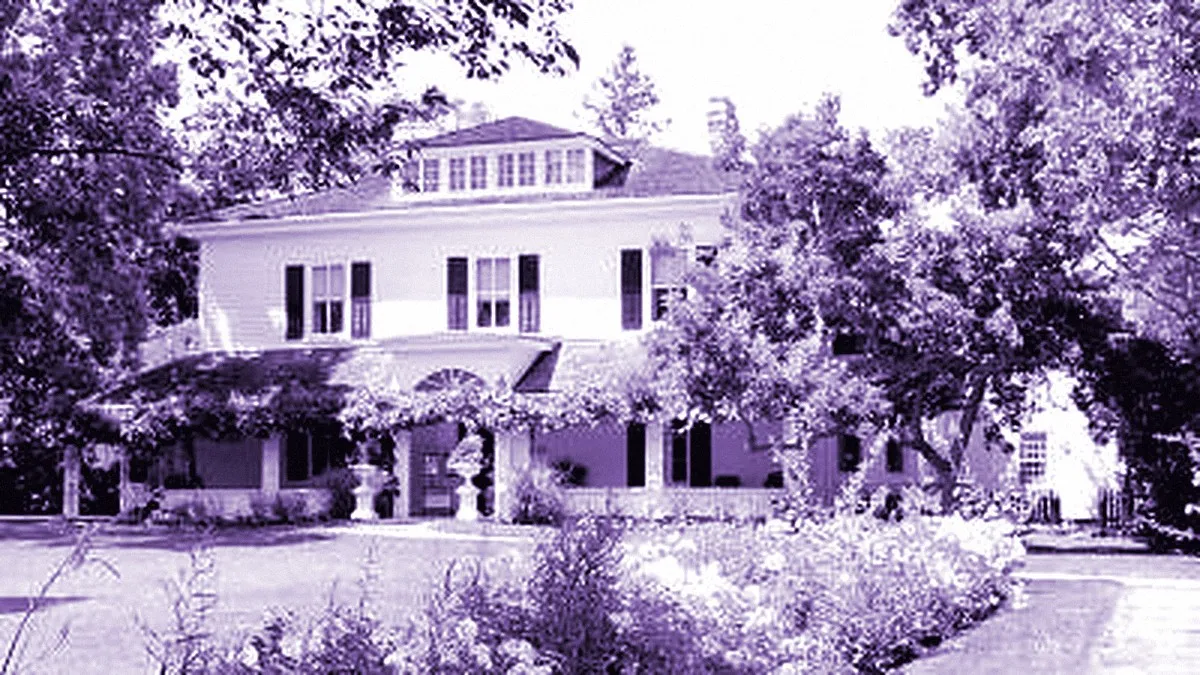 London, Canada — panoramic view of Eldon House