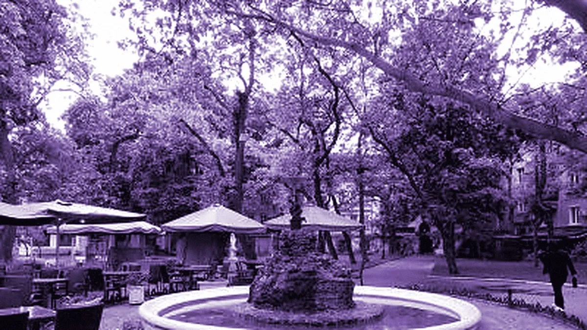 Odesa, Ukraine — panoramic view of Palais-Royal Garden