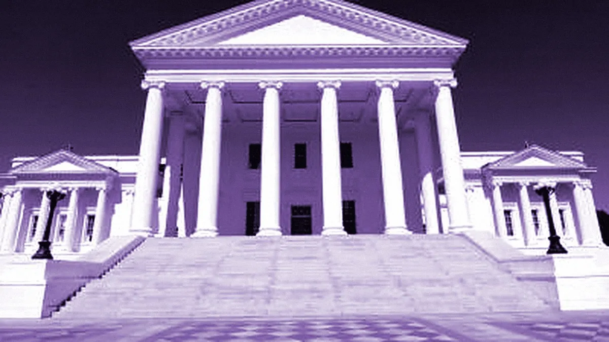 Richmond, United States — panoramic view of Virginia State Capitol Building