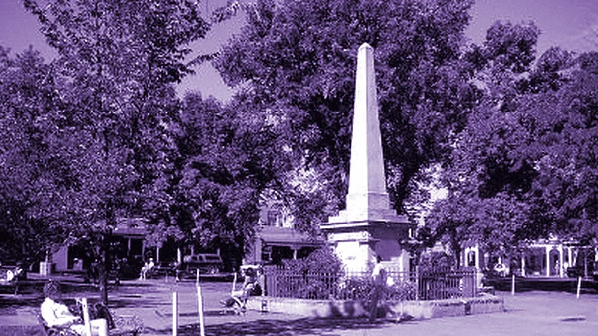 Santa Fe, United States — panoramic view of Santa Fe Plaza