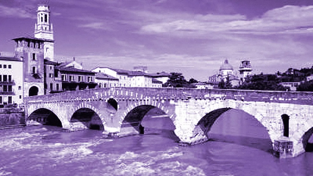 Verona, Italy — panoramic view of Stone Bridge