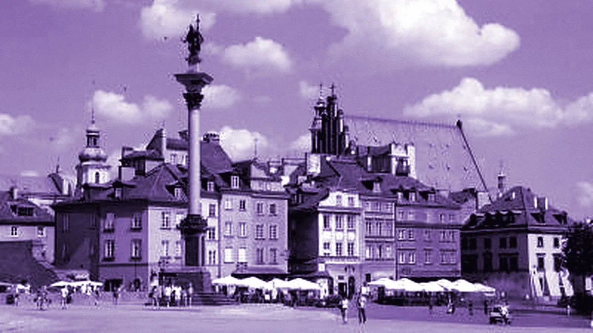 Warsaw, Poland — panoramic view of the Castle Square